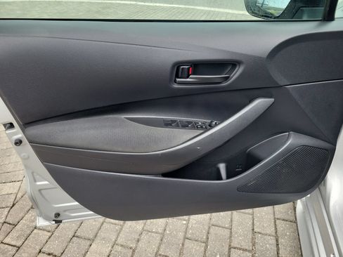 Used 2024 Toyota Corolla LE FWD image 21