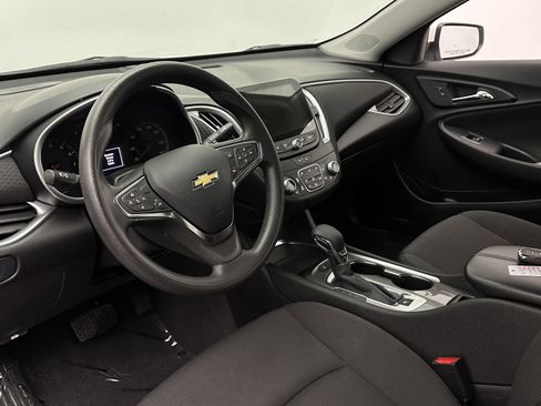Used 2024 Chevrolet Malibu LT image 8