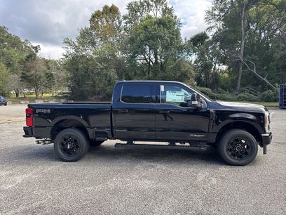 New 2026 Ford F250 Lariat w/ Black Appearance Package