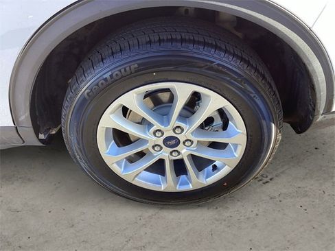 Used 2020 Ford Escape S image 14