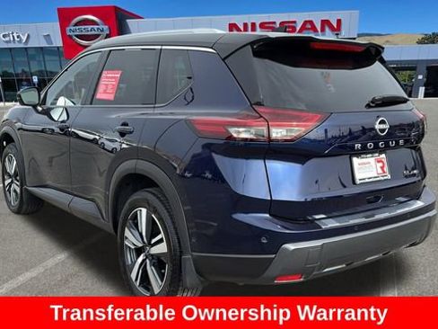 Certified 2025 Nissan Rogue SL w/ SL Premium Package image 5