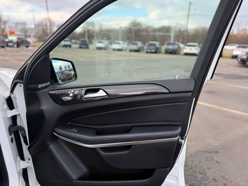 Used 2018 Mercedes-Benz GLS 550 4MATIC image 20