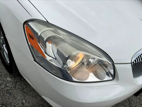 Used 2007 Buick Lucerne CXL image 27
