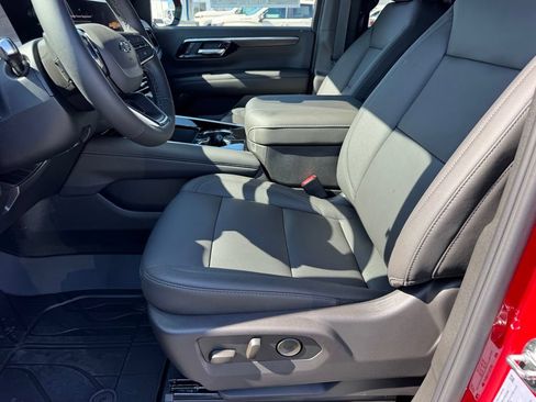 New 2026 Chevrolet Tahoe Z71 w/ Z71 Off-Road Package AWD/4WD image 15