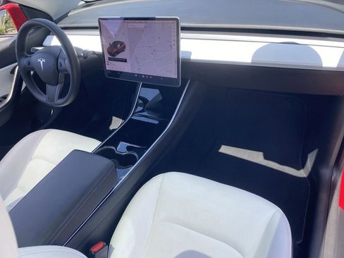 Used 2020 Tesla Model Y Long Range AWD/4WD image 13