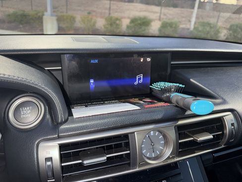 Used 2014 Lexus IS 250 image 8