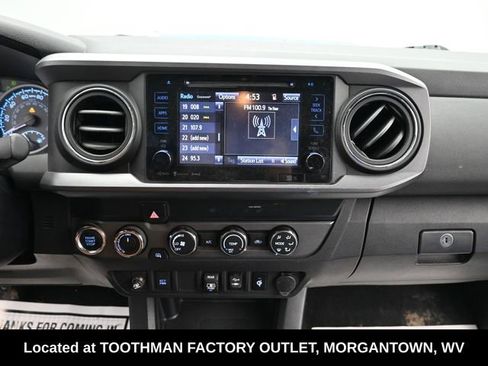 Used 2019 Toyota Tacoma TRD Sport AWD/4WD image 14