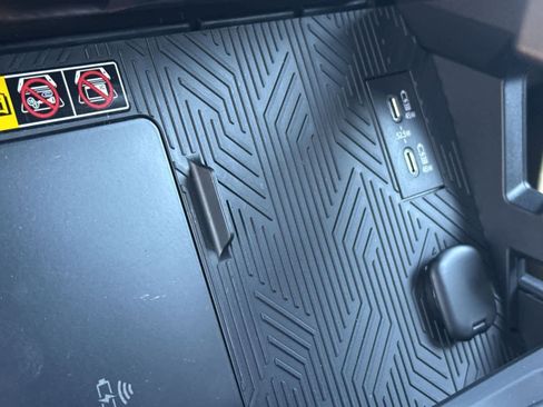 Used 2025 Toyota Tacoma SR5 image 22