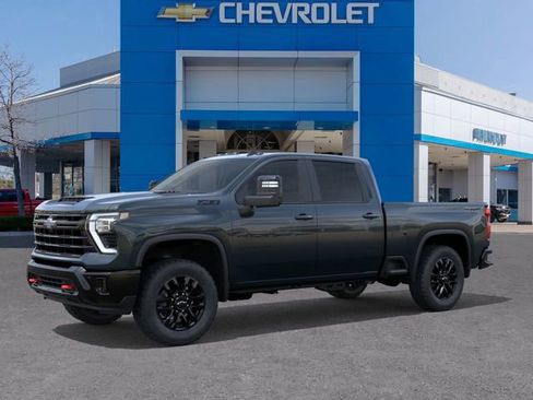 New 2026 Chevrolet Silverado 2500 LT image 2