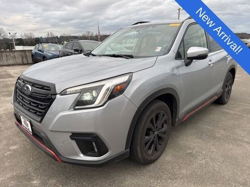 Used 2024 Subaru Forester Sport image 3