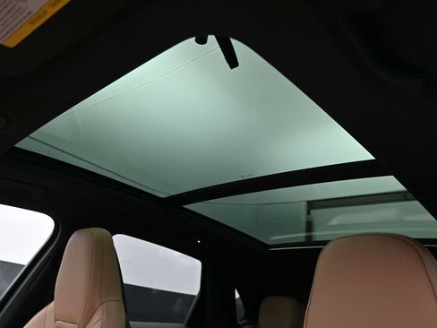 New 2026 Porsche Cayenne S AWD/4WD image 16