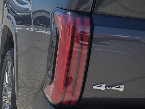 Used 2023 Toyota Tundra Capstone AWD/4WD image 12