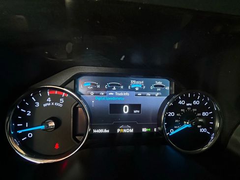 Used 2020 Ford F250 Lariat w/ Chrome Package AWD/4WD image 16