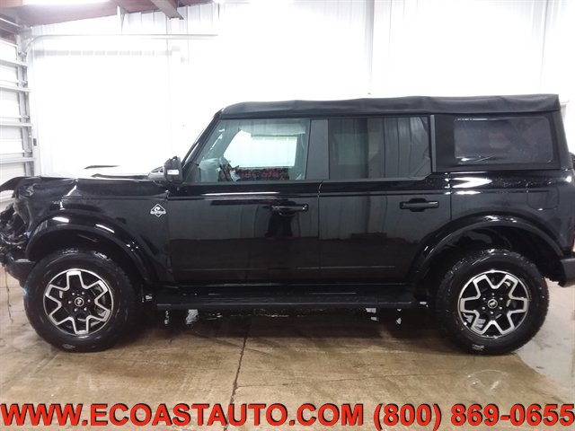 Used 2022 Ford Bronco Outer Banks AWD/4WD image 2