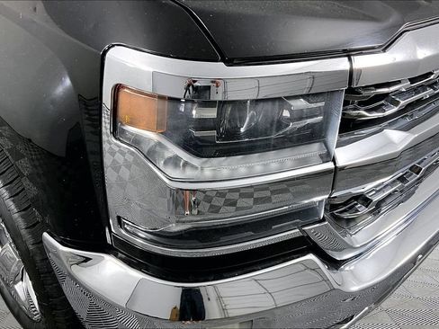 Used 2017 Chevrolet Silverado 1500 LTZ w/ Sport Package AWD/4WD image 30