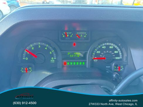 Used 2016 Ford E-350 and Econoline 350 Super Duty image 8