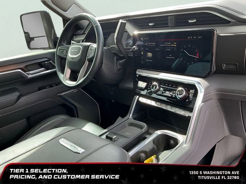 Used 2024 GMC Sierra 2500 Denali w/ Denali Reserve Package AWD/4WD image 15