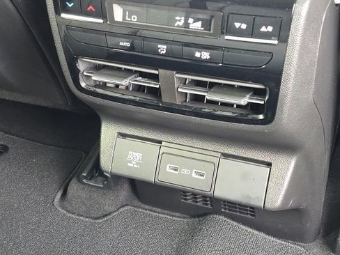 Used 2024 Acura MDX SH-AWD w/ Technology Package image 20
