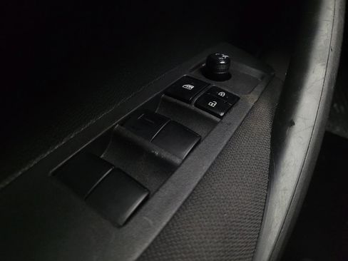 Used 2024 Toyota Corolla LE FWD image 27
