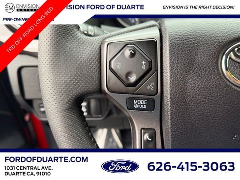 Used 2022 Toyota Tacoma TRD Off-Road image 21