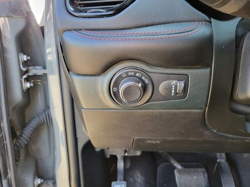 Used 2023 Dodge Durango GT image 19