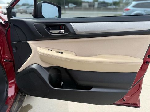 Used 2015 Subaru Outback 2.5i Premium image 27