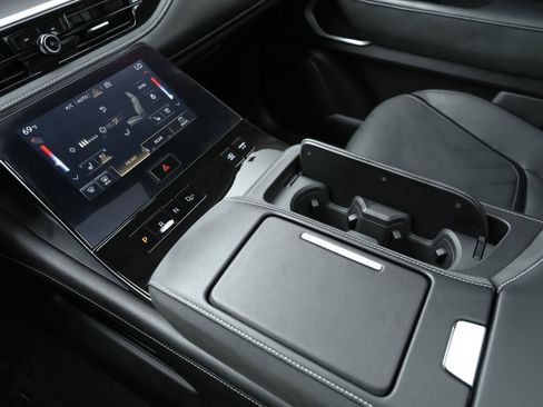 Certified 2026 INFINITI QX80 Luxe w/ Cargo Package image 12