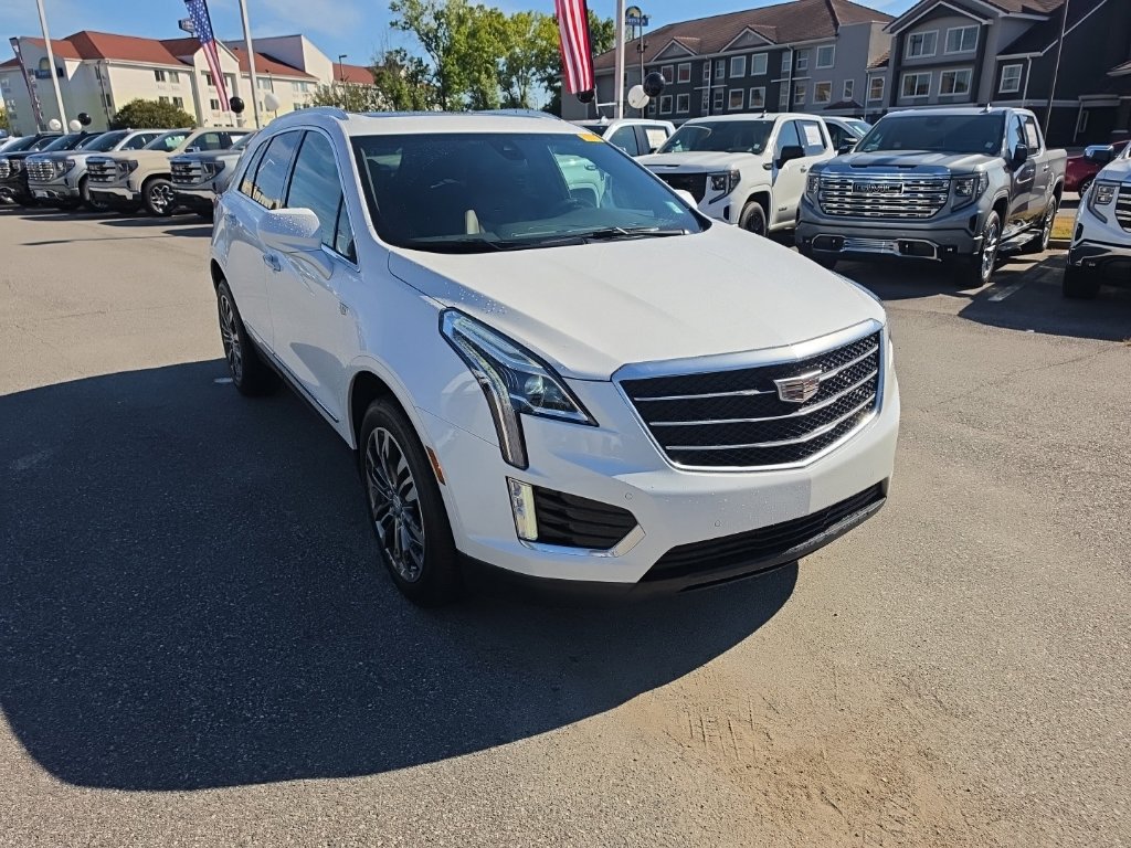 Used 2019 Cadillac XT5 Premium Luxury FWD image 1