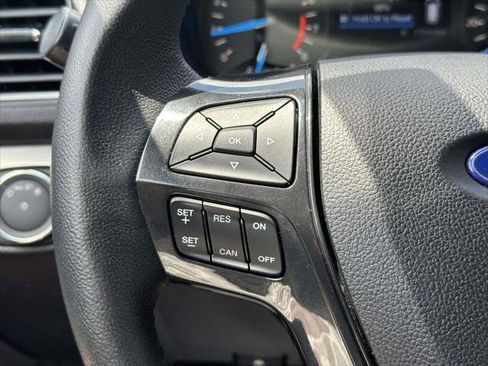 Used 2019 Ford Explorer XLT AWD/4WD image 27