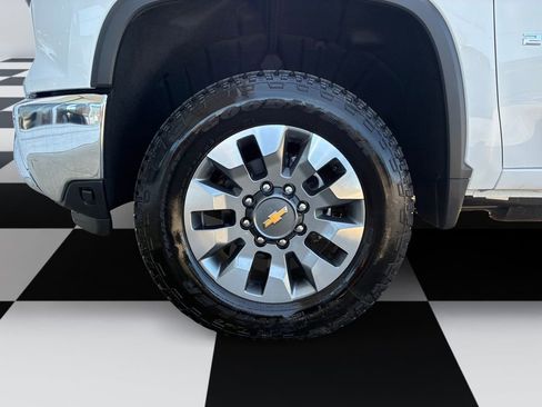 New 2026 Chevrolet Silverado 2500 LT w/ All Star Edition AWD/4WD image 14