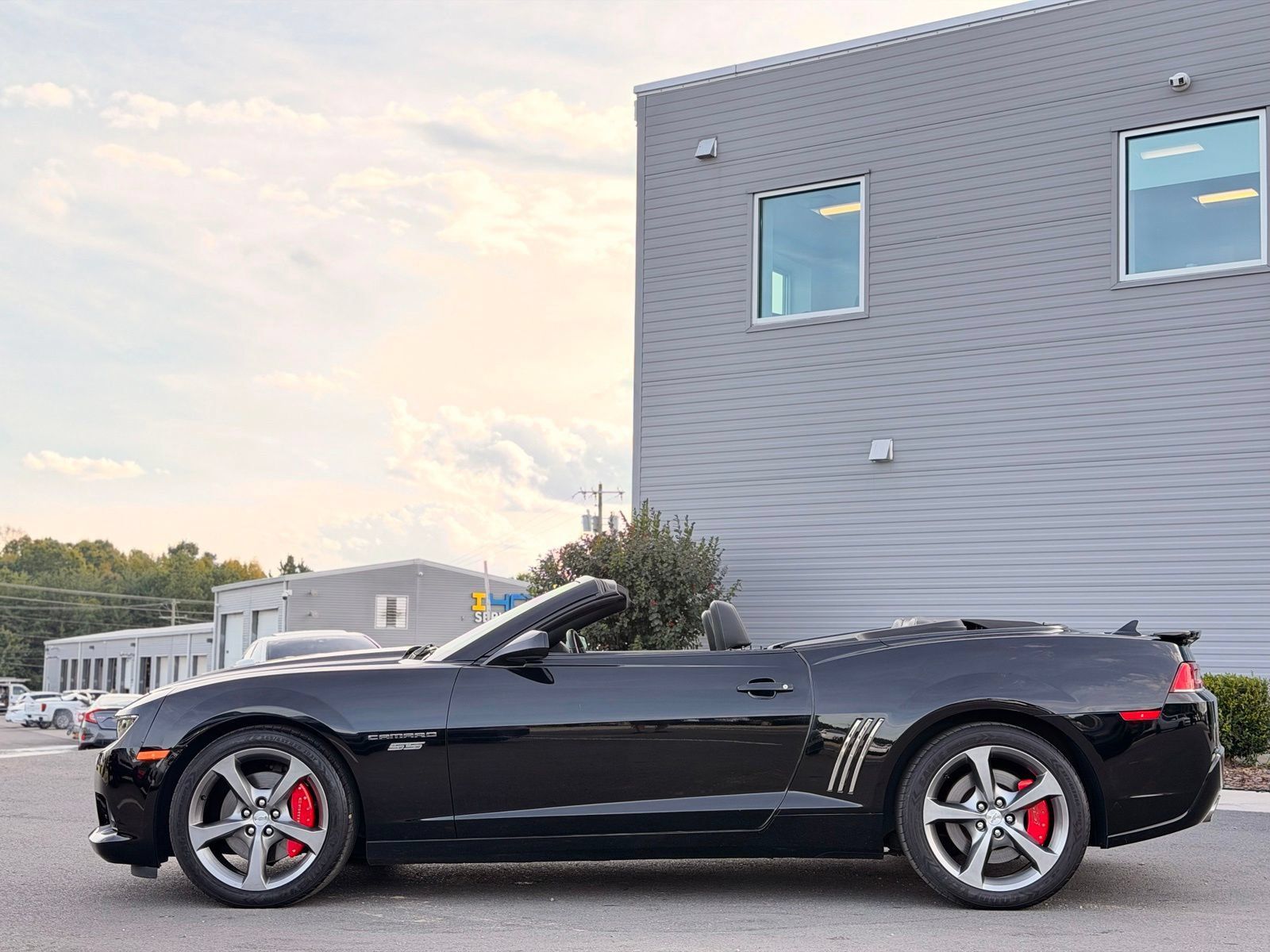 Used 2014 Chevrolet Camaro SS w/ RS Package RWD image 25