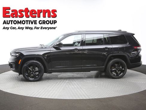 Used 2023 Jeep Grand Cherokee L Laredo image 62