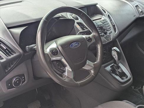 Used 2016 Ford Transit Connect XLT image 9