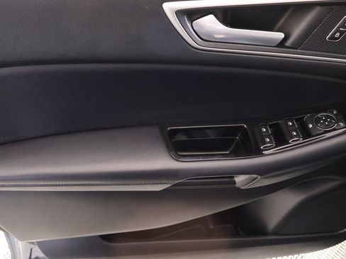 Used 2018 Ford Edge SEL w/ Equipment Group 201A image 15