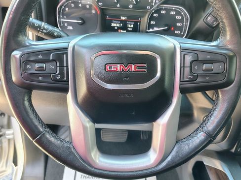 Used 2022 GMC Sierra 1500 SLT w/ SLT Premium Package AWD/4WD image 35