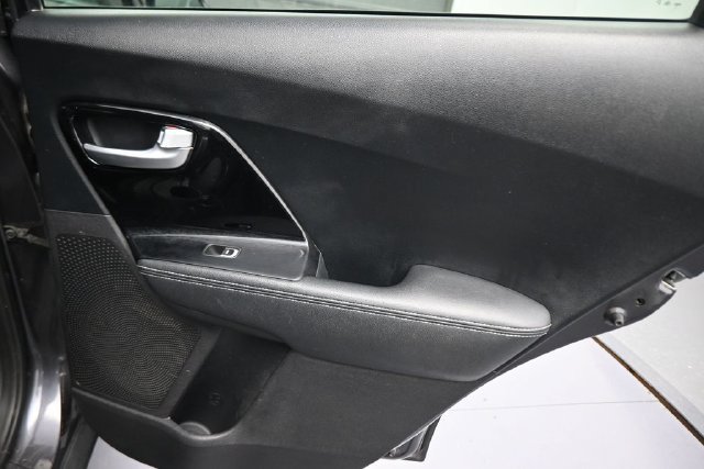 Used 2018 Kia Niro EX w/ EX Touring Graphite Edition FWD image 15