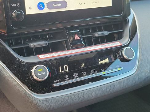 New 2026 Toyota Corolla SE FWD image 24