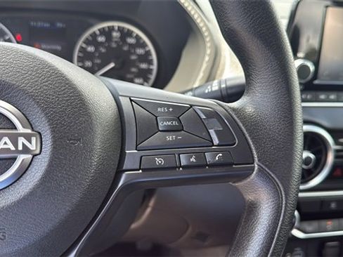 Used 2024 Nissan Sentra S image 17