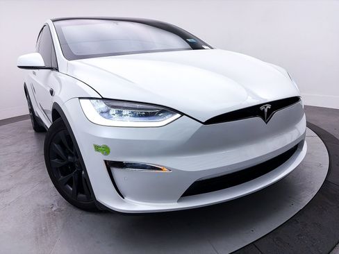 Used 2023 Tesla Model X image 7