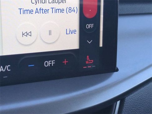 Used 2023 Ford Escape SE image 22