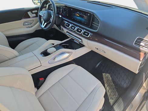 Used 2023 Mercedes-Benz GLE 350 4MATIC image 10