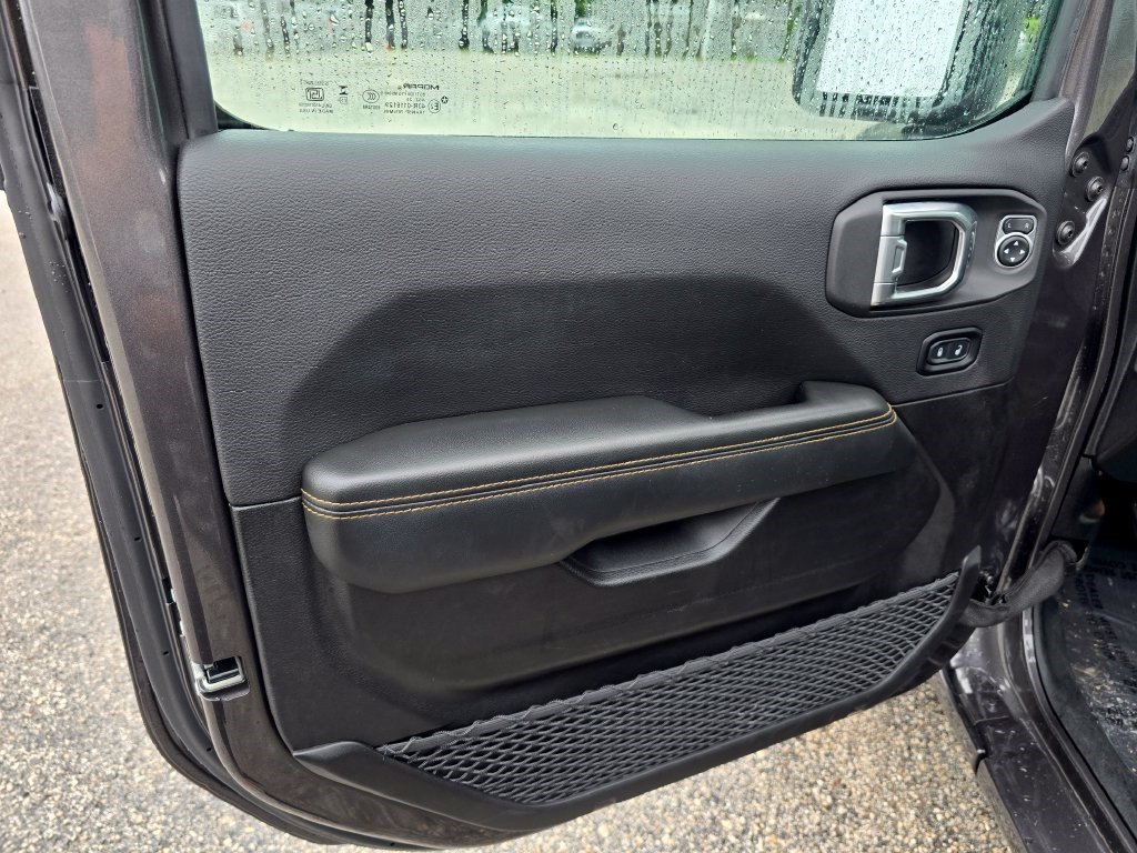 Used 2026 Jeep Wrangler Unlimited Sahara AWD/4WD image 20