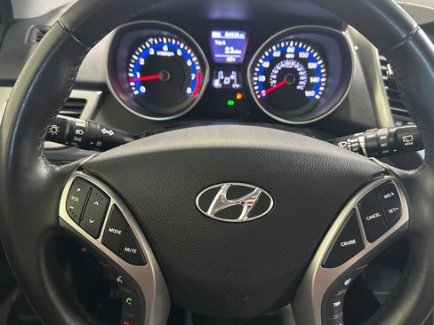 Used 2016 Hyundai Elantra GT w/ Option Group 03 FWD image 25