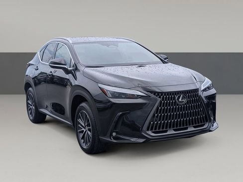 Used 2025 Lexus NX 250 FWD w/ Cold Area Package image 2