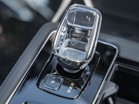 New 2026 Volvo XC90 B6 Plus w/ Protection Package image 25