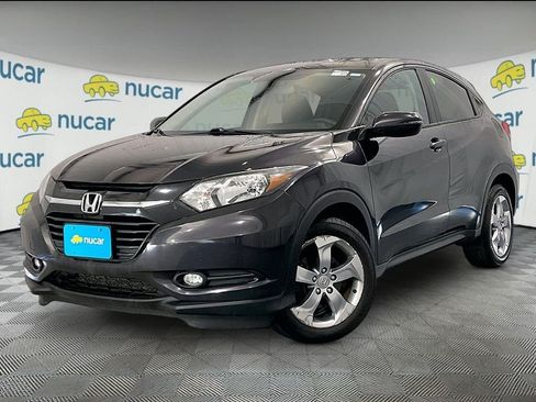 Used 2017 Honda HR-V EX image 3