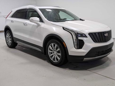 Certified 2023 Cadillac XT4 Premium Luxury image 6