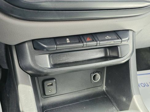 Used 2017 Chevrolet Colorado W/T RWD image 17