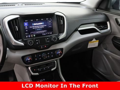 Used 2023 GMC Terrain SLT image 16