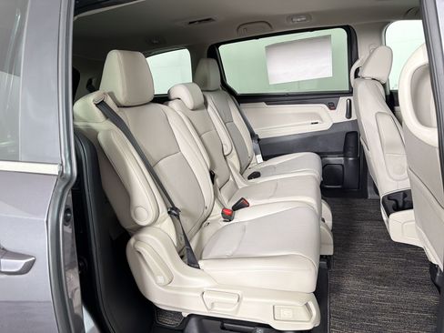 New 2026 Honda Odyssey EX-L image 23